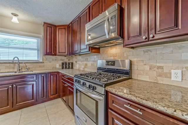 3419 Norris Drive, Houston, TX 77025