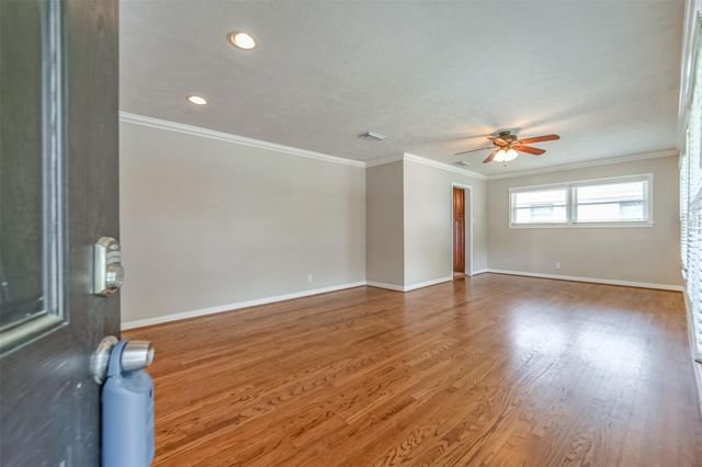 3419 Norris Drive, Houston, TX 77025