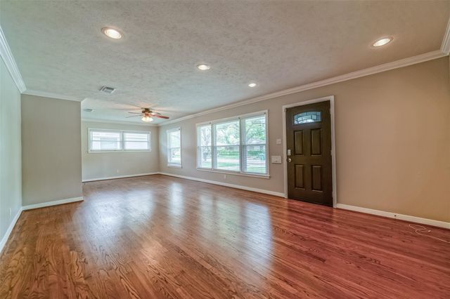 3419 Norris Drive, Houston, TX 77025