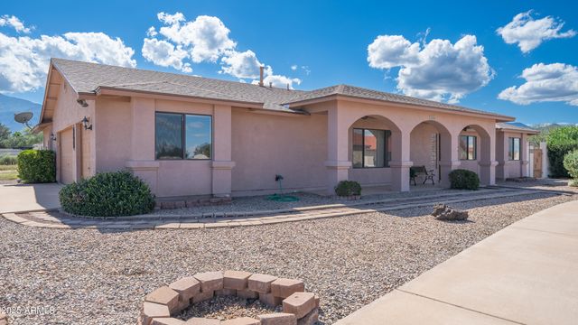 4064 S COMANCHE Drive, Sierra Vista, AZ 85650