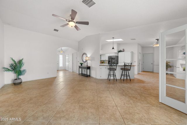 4064 S COMANCHE Drive, Sierra Vista, AZ 85650