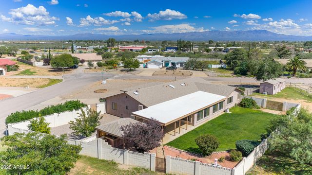 4064 S COMANCHE Drive, Sierra Vista, AZ 85650