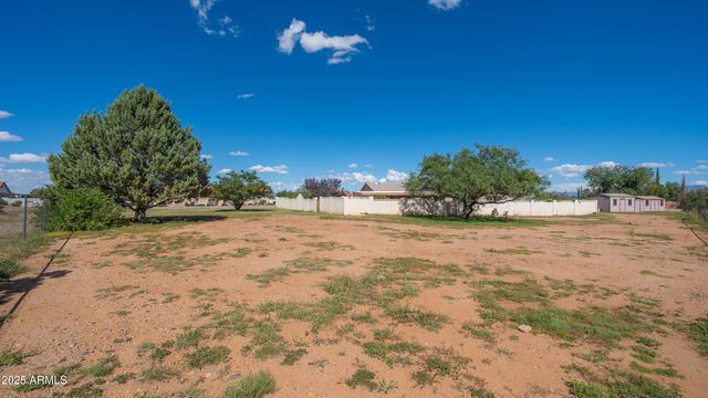 4064 S COMANCHE Drive, Sierra Vista, AZ 85650