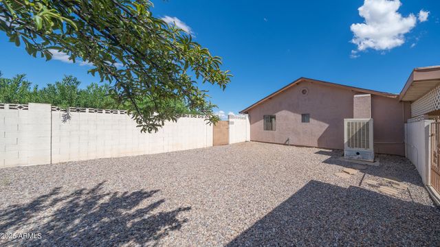4064 S COMANCHE Drive, Sierra Vista, AZ 85650