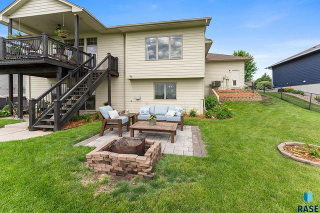 3904 S Harmony Dr Drive, Sioux Falls, SD 57110