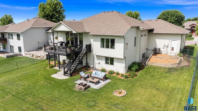 3904 S Harmony Dr Drive, Sioux Falls, SD 57110