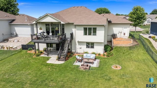 3904 S Harmony Dr Drive, Sioux Falls, SD 57110