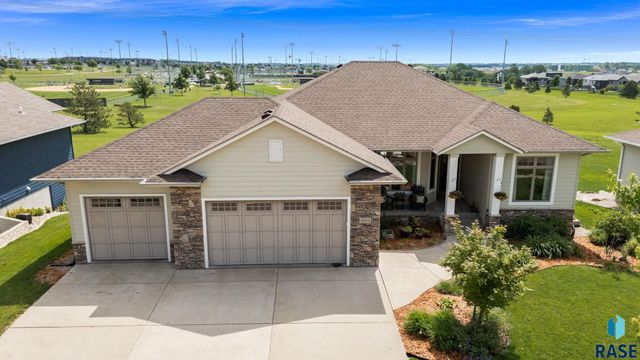 3904 S Harmony Dr Drive, Sioux Falls, SD 57110