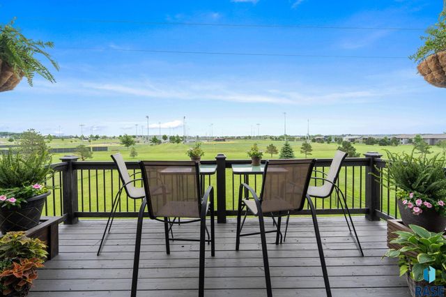 3904 S Harmony Dr Drive, Sioux Falls, SD 57110