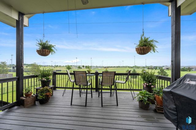3904 S Harmony Dr Drive, Sioux Falls, SD 57110