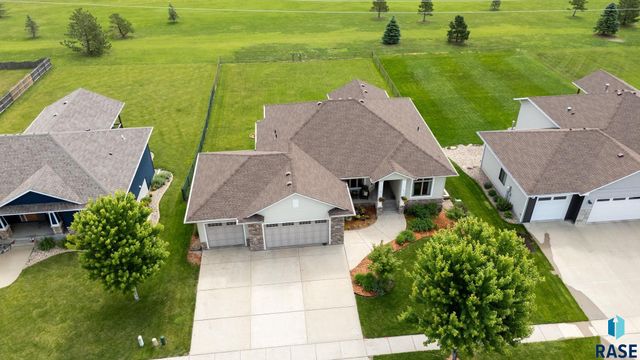 3904 S Harmony Dr Drive, Sioux Falls, SD 57110