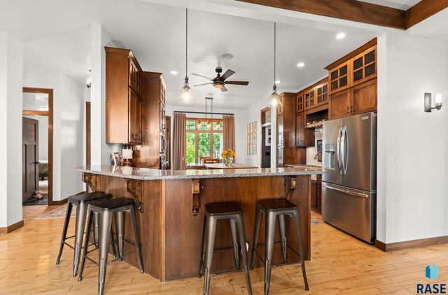 3904 S Harmony Dr Drive, Sioux Falls, SD 57110