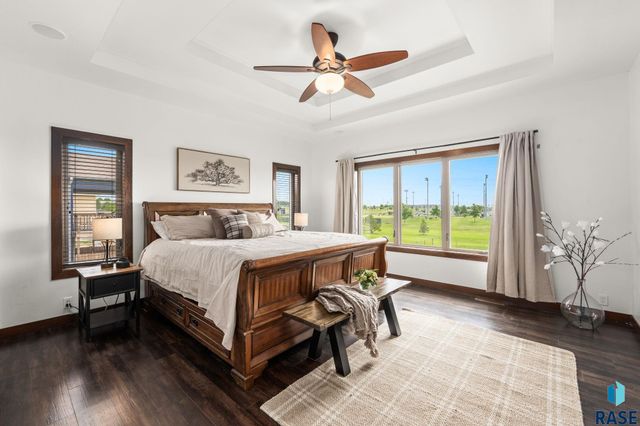 3904 S Harmony Dr Drive, Sioux Falls, SD 57110