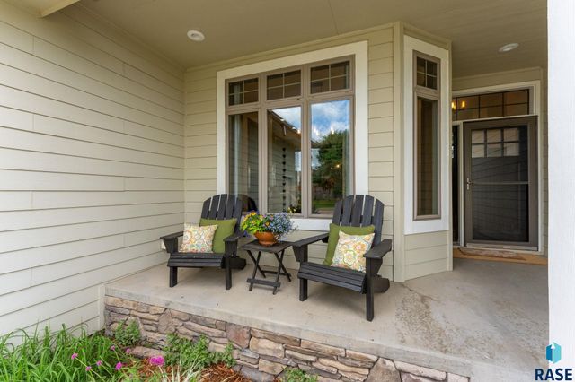 3904 S Harmony Dr Drive, Sioux Falls, SD 57110