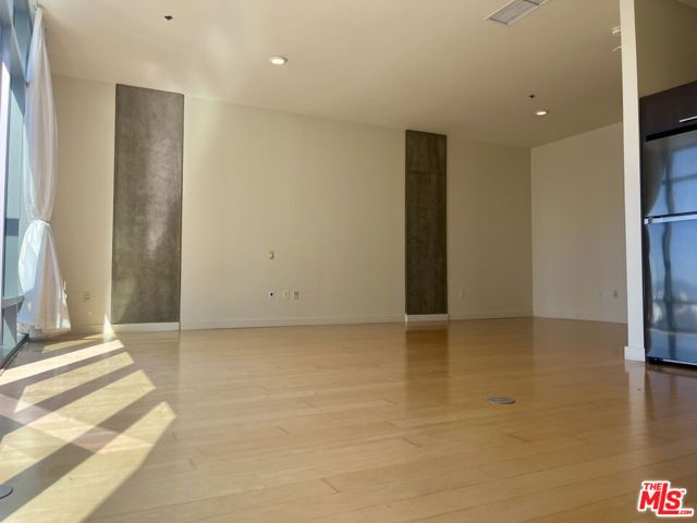 1100 S Hope Street 1704, Los Angeles, CA 90015
