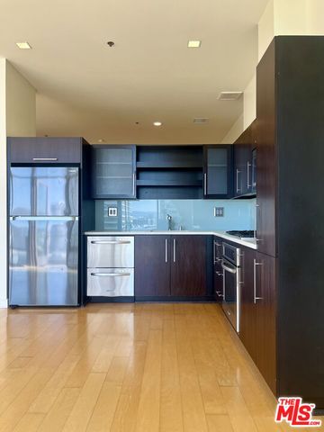 1100 S Hope Street 1704, Los Angeles, CA 90015