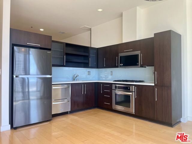1100 S Hope Street 1704, Los Angeles, CA 90015