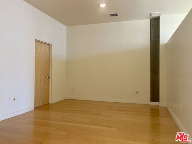 1100 S Hope Street 1704, Los Angeles, CA 90015