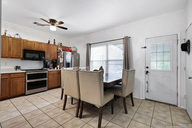 1103 Hidden Pond, San Antonio, TX 78227
