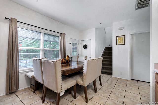 1103 Hidden Pond, San Antonio, TX 78227