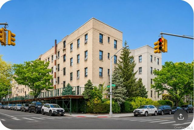 21-28 35 3G, Astoria, NY 11105