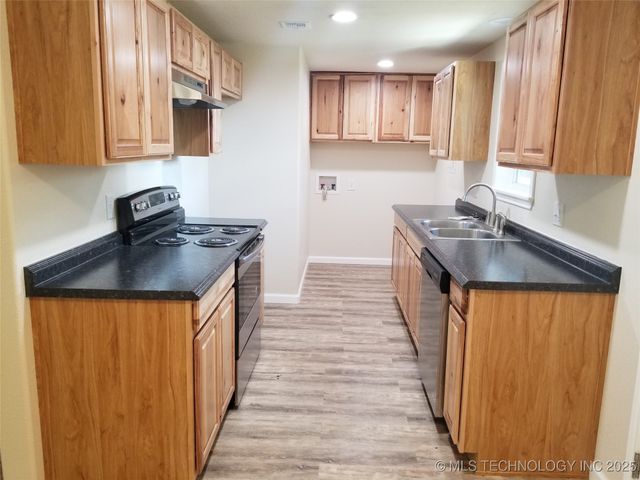 28352 Buchanan Circle, Leon, OK 73441