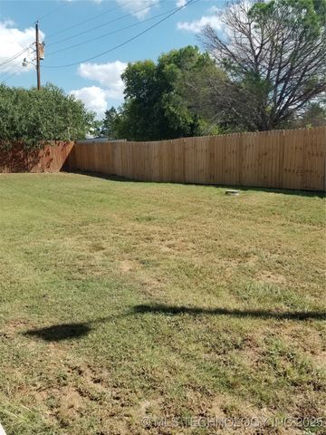 28352 Buchanan Circle, Leon, OK 73441