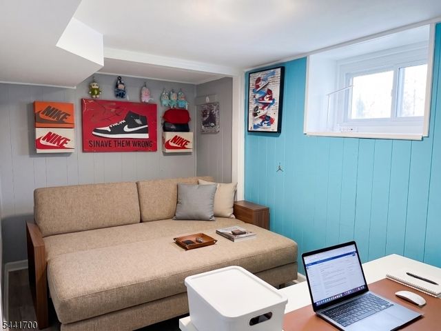 236 Alexander St, Newark City, NJ 07106