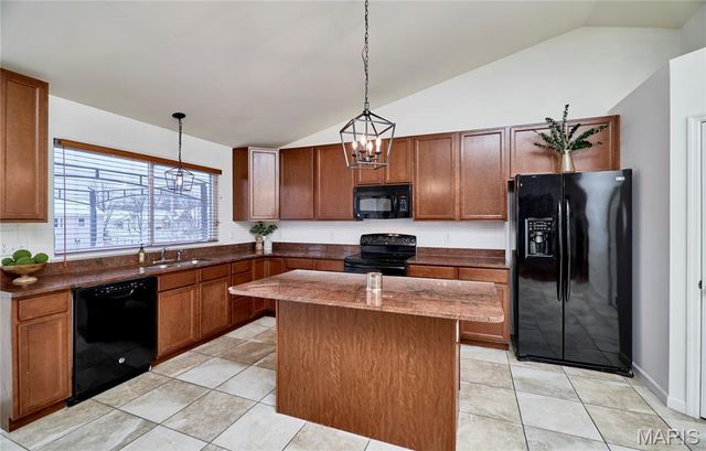 3 Jamesport Court, O'fallon, MO 63366