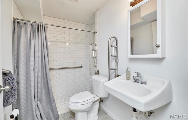 3 Jamesport Court, O'fallon, MO 63366