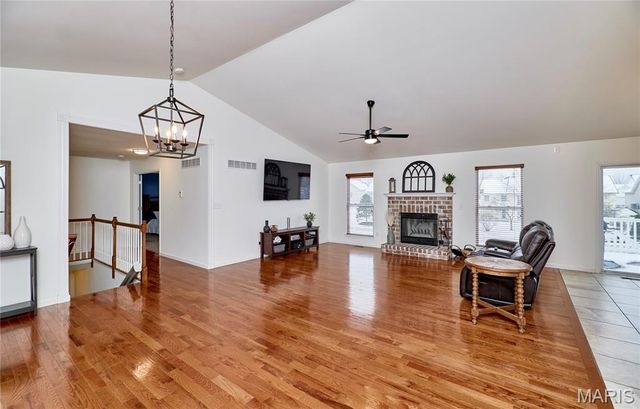 3 Jamesport Court, O'fallon, MO 63366