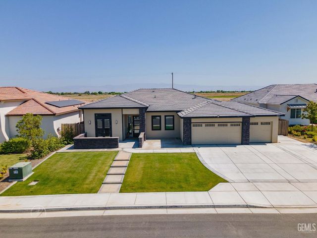 1215 Brookline Lane, Bakersfield, CA 93314
