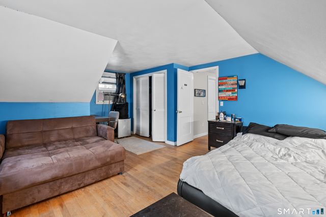 25 Lewis Lane, West Hartford, CT 06110