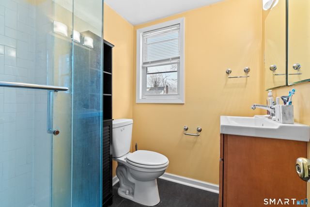 25 Lewis Lane, West Hartford, CT 06110