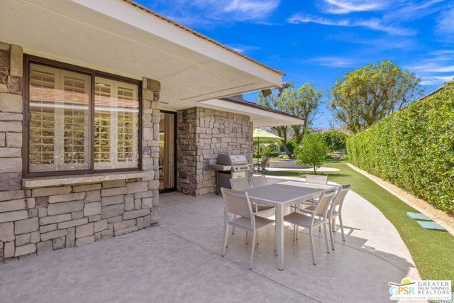 15 Cromwell Court, Rancho Mirage, CA 92270