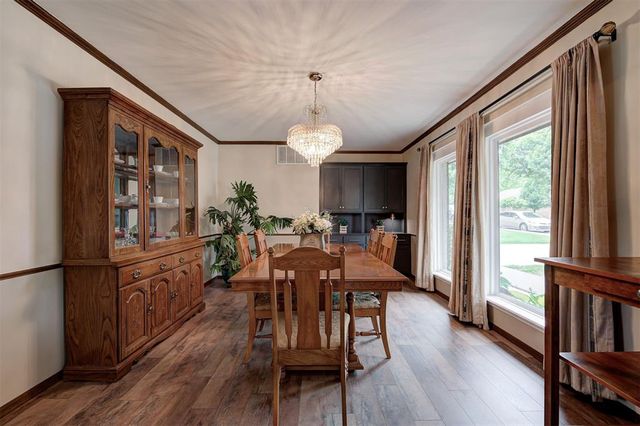 508 Ridge Road, Edmond, OK 73034