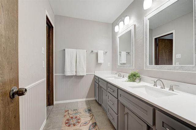 508 Ridge Road, Edmond, OK 73034