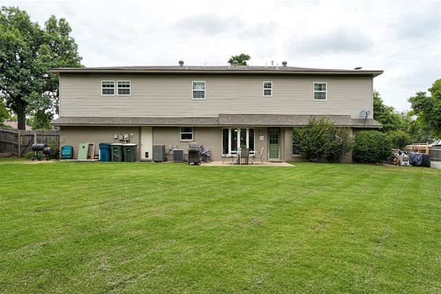 508 Ridge Road, Edmond, OK 73034