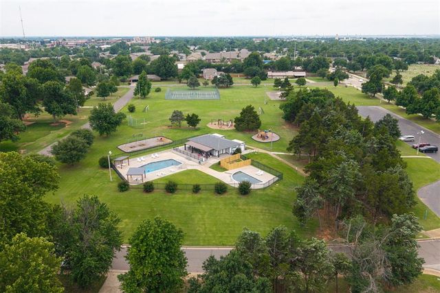 508 Ridge Road, Edmond, OK 73034