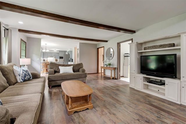 508 Ridge Road, Edmond, OK 73034