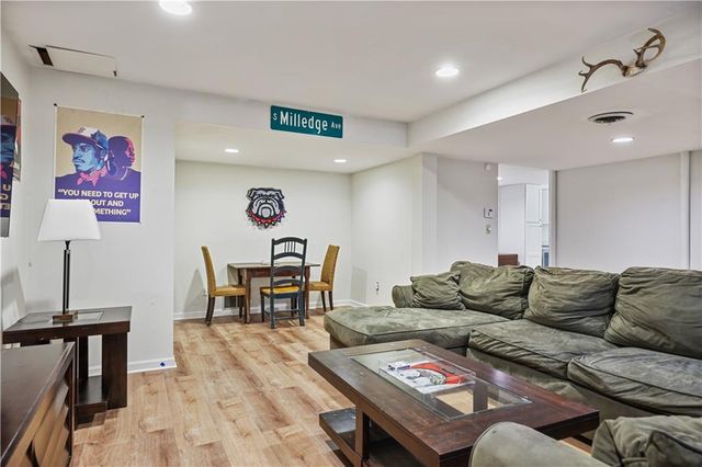 2509 Sharondale Drive NE, Atlanta, GA 30305