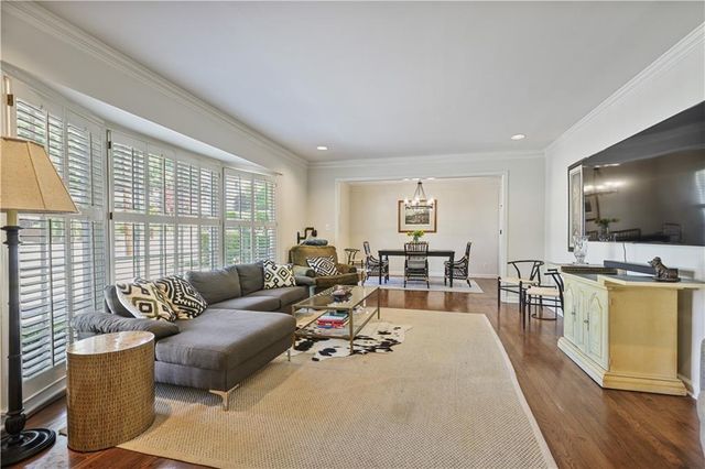 2509 Sharondale Drive NE, Atlanta, GA 30305