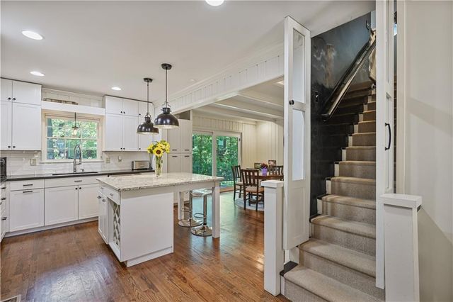 2509 Sharondale Drive NE, Atlanta, GA 30305