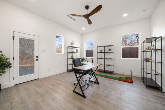 1919 Pollard Street, Dallas, TX 75208