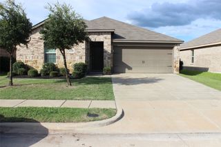 2416 Karnack Drive, Forney, TX 75126