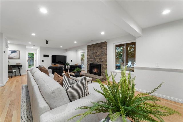 14608 Golf Links Drive, Los Gatos, CA 95032