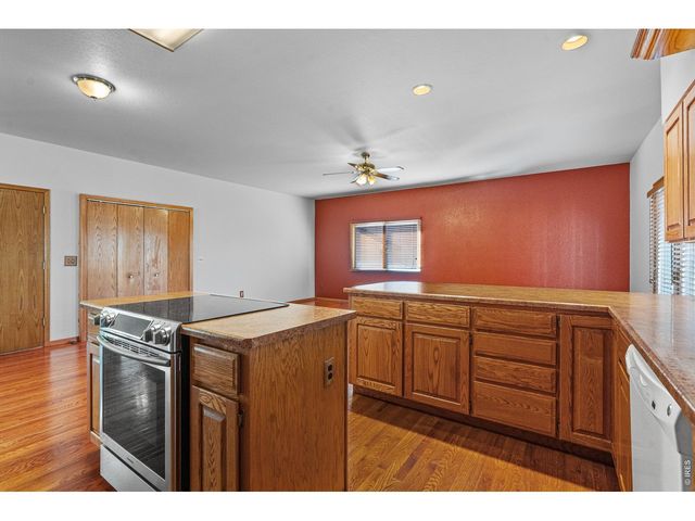 1051 Milner Ave, Loveland, CO 80537