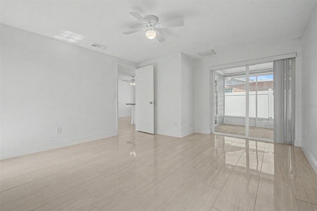 9212 SPY GLASS COURT, Tampa, FL 33615