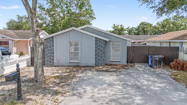 9212 SPY GLASS COURT, Tampa, FL 33615