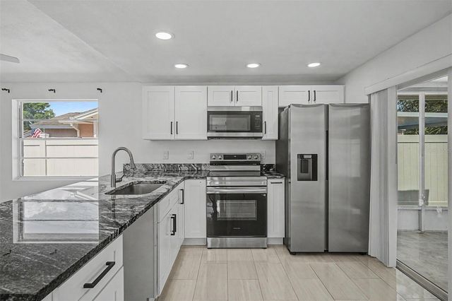 9212 SPY GLASS COURT, Tampa, FL 33615